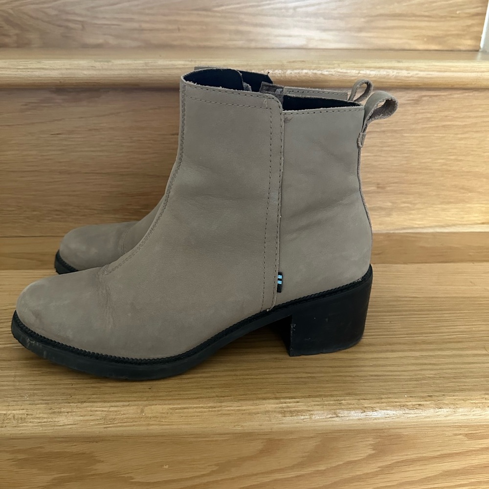 Toms Booties